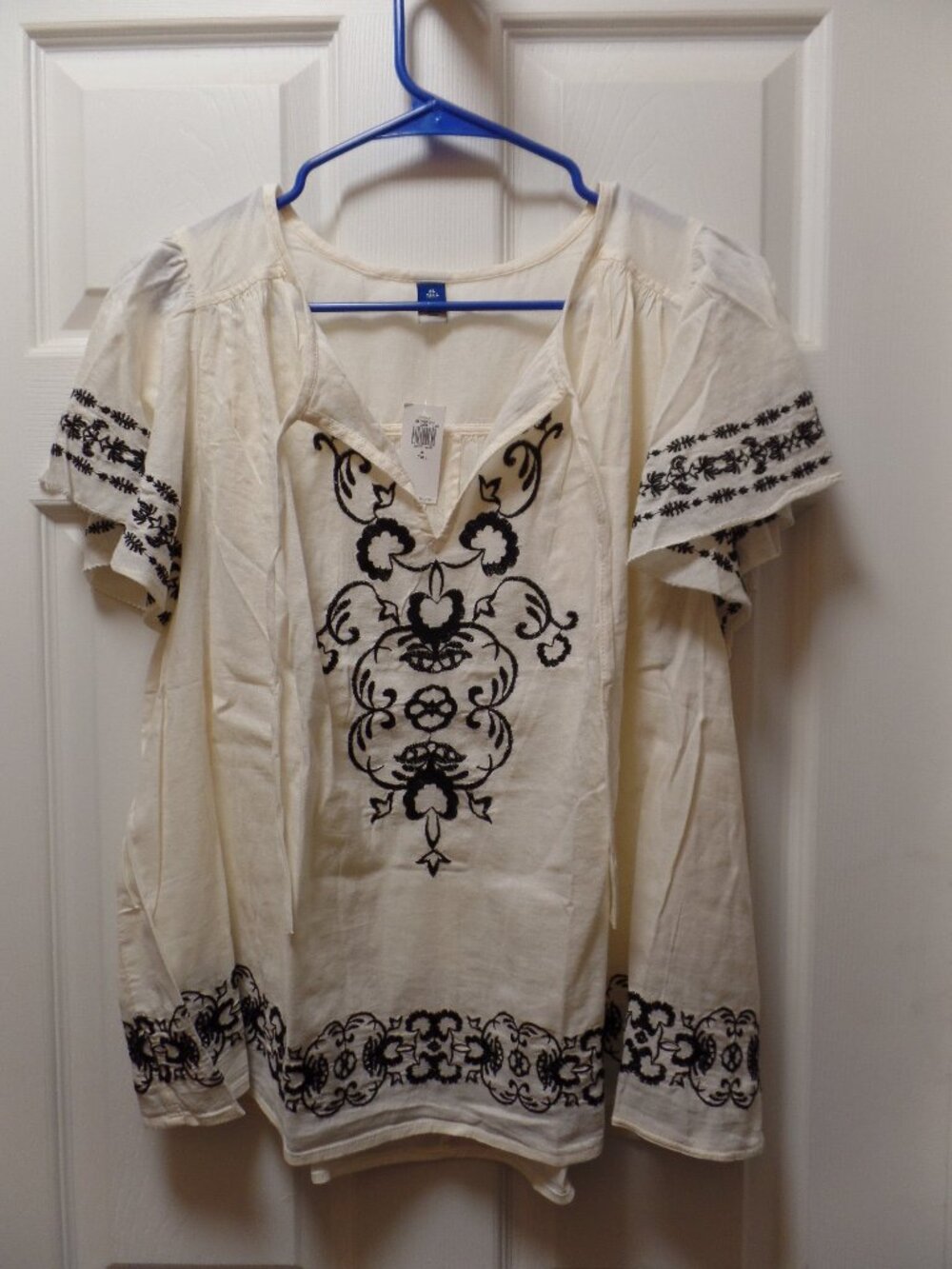 *NWT* Old Navy XL TALL 18 20 16 Embroidered Folksy Whisper Light Blouse Ecru Blk